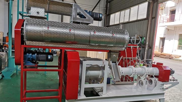 <h3>brand-new-tropicalBrand new tropical fish feed processing machine in South Korea</h3>
